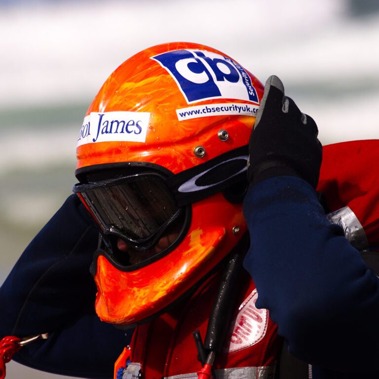 Norwegian main distributor of Gecko marine rescue helmets