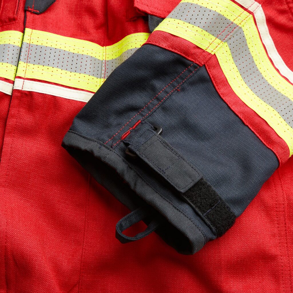 defender-902-903-firefighters-wildland-suit-sleeves